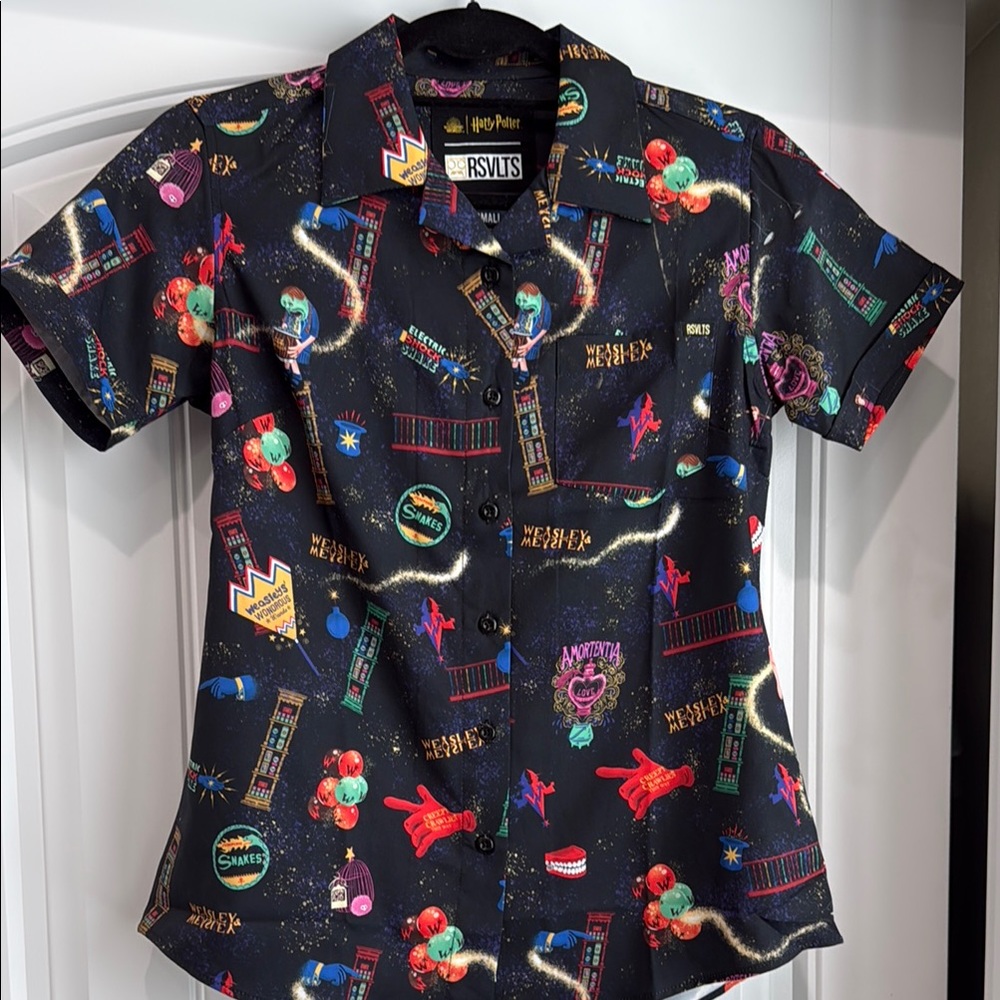 RSVLTS Harry Potter Weasleys Joke Shop Women’s Sz Small !